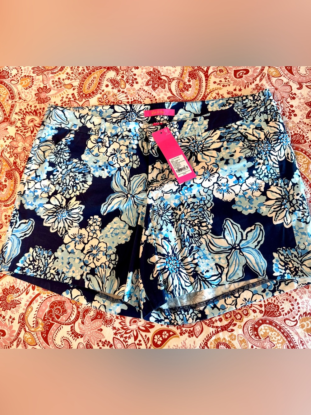 Lilly Pulitzer NWT Navy & Light Blue Floral Shorts Size 10